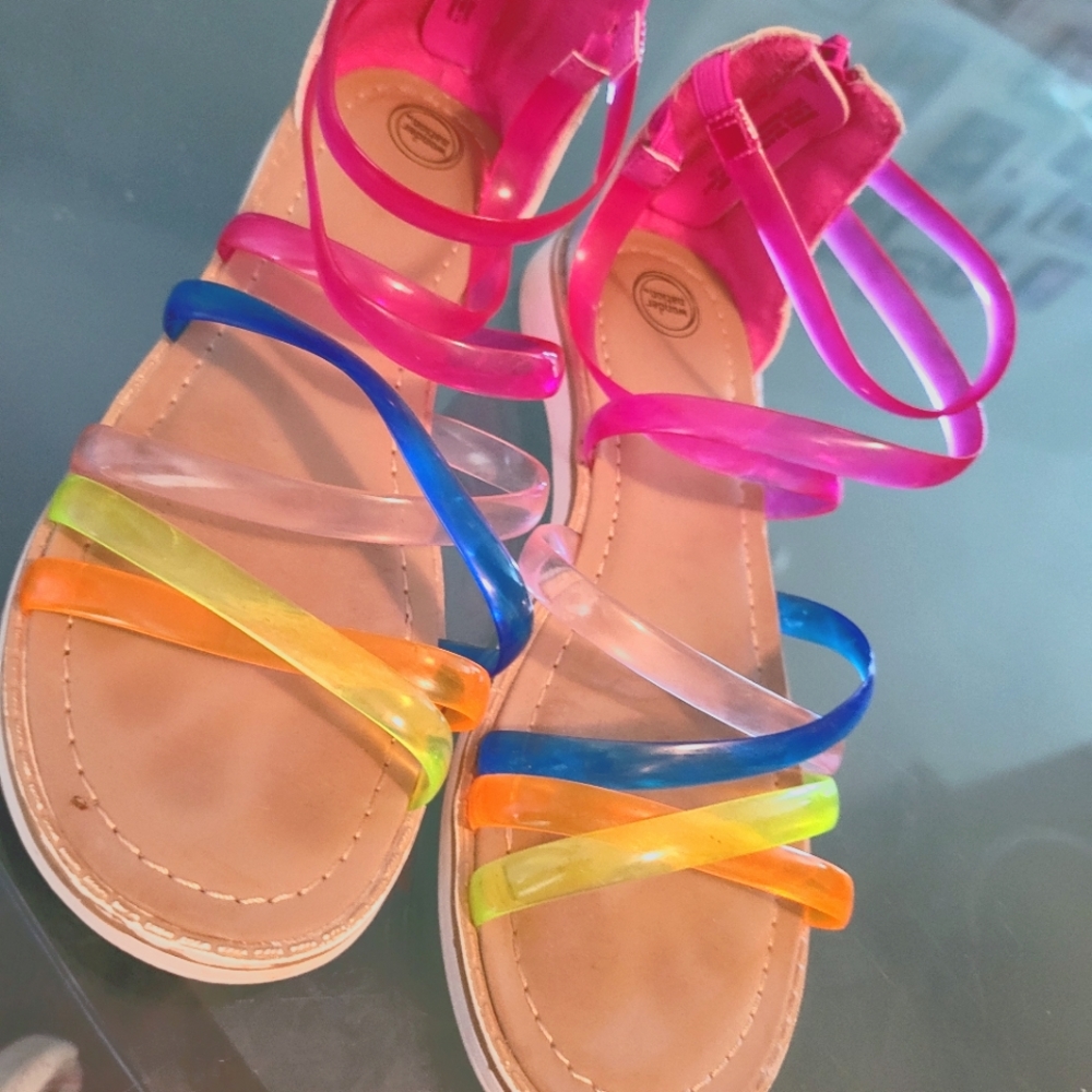 Girl sandals